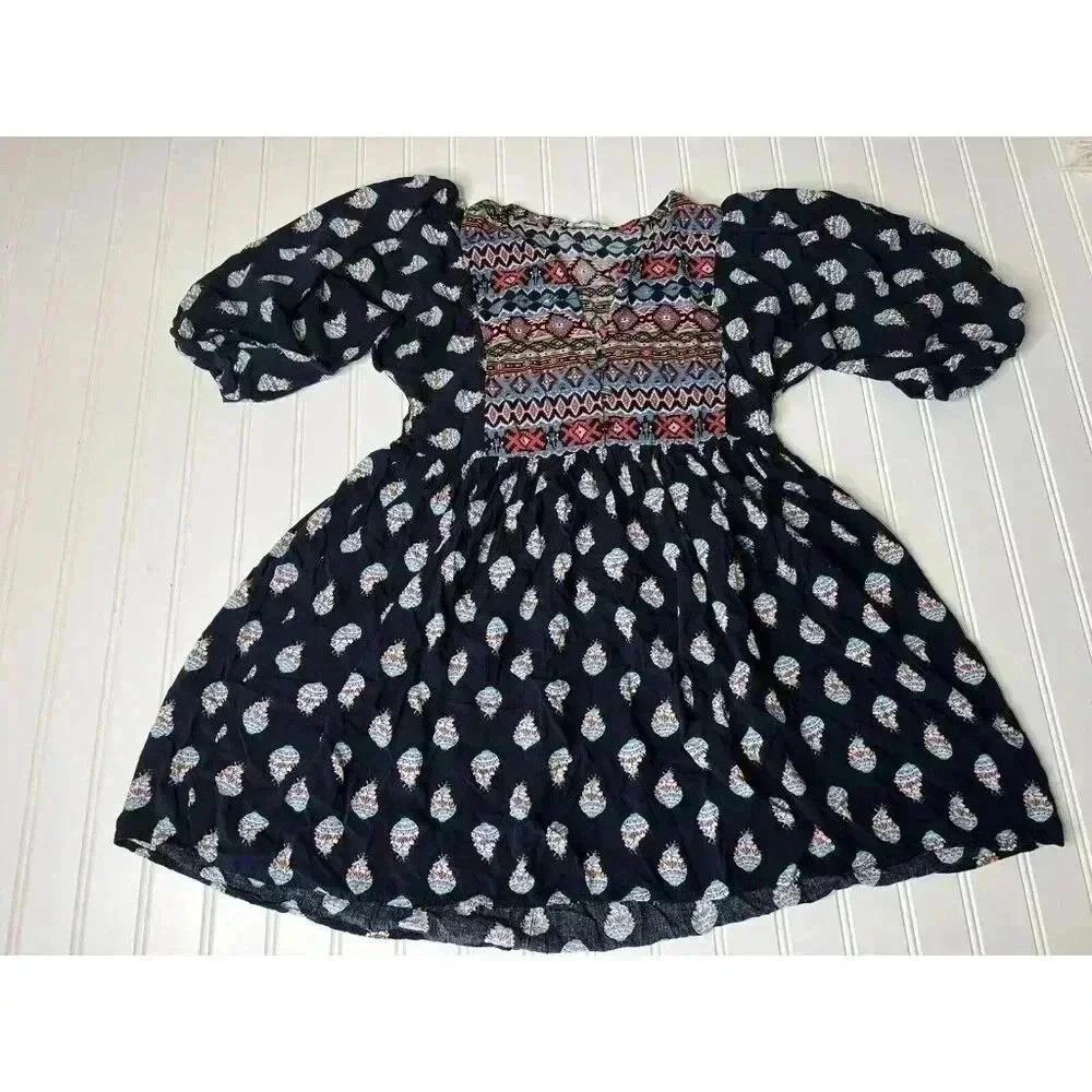 Umgee Peasant Boho Floral V Neck Tunic Top Blouse Small. 1109